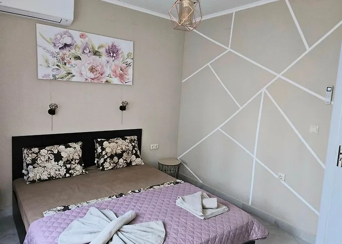 Sunny Garden Deluxe Apartman Burgasz